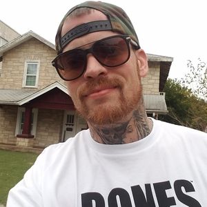 Meet your Posher, Aaron